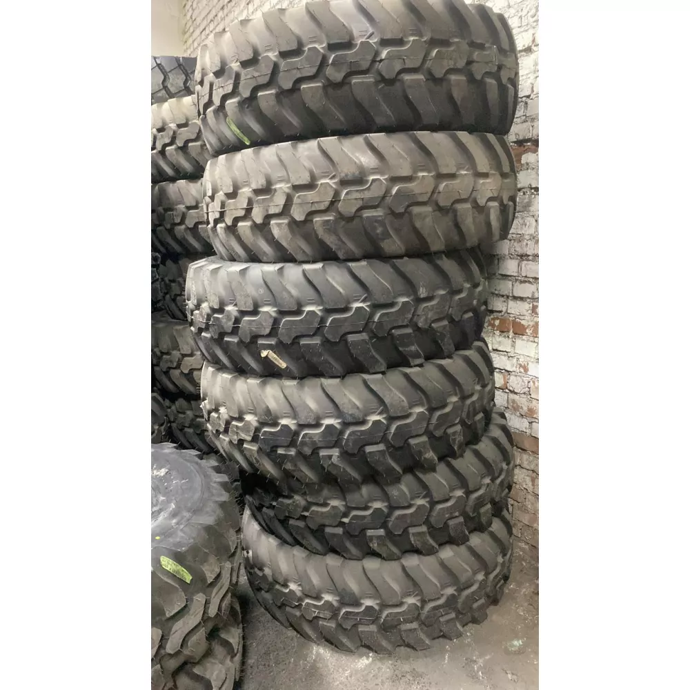 Спецшина 405/70/24 Dunlop sp t9  в Тюмени